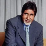 Amitabh Bachchan sharing life lessons in a thoughtful pose, with Hindi and English text overlay for AajKyaHai.com readers.
