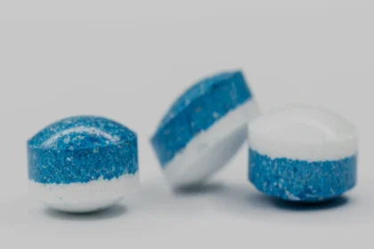 दिल्ली में ड्रग के खिलाफ पुलिस की कार्रवाई: MDMA और मेथेम्फेटामाइन पर नकेल