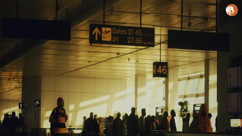 दिल्ली एयरपोर्ट में नौकरी के अवसर: धोखाधड़ी और इसके प्रभाव