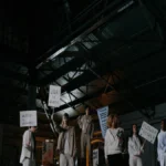 इटली में गाज़ा संघर्ष को लेकर बढ़ती विरोध प्रदर्शन और आम हड़तालें