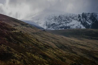 UK का FTSE 100 अक्टूबर 2023 में रिकॉर्ड उच्च पर