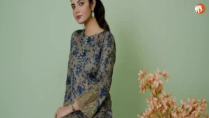 भारत और पाकिस्तान के बीच क्रिकेट मैच: फील्डिंग कोच की वायरल प्रतिक्रिया और महत्वपूर्ण क्षण