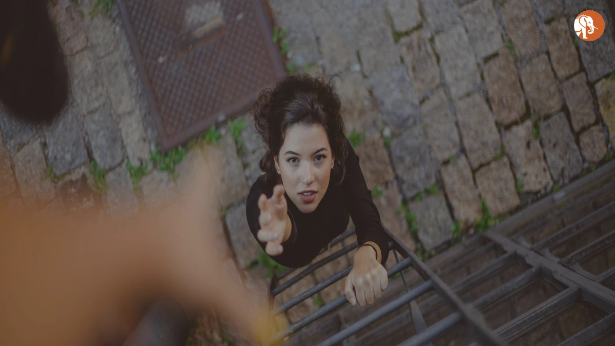 कानपुर में महिलाओं के लिए आयरन टैबलेट वितरण कार्यक्रम कानपुर में महिलाओं के लिए आयरन टैबलेट वितरण कार्यक्रम