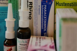 Maharashtra में Coldrix कफ सिरप पर प्रतिबंध: स्वास्थ्य सुरक्षा प्रमुख चिंताएँ