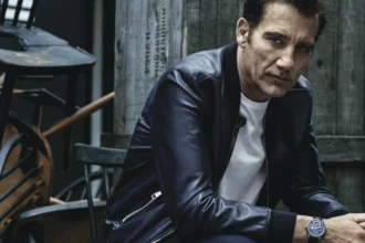 Clive Owen की तस्वीर जो उनके संघर्ष और सफलता की कहानी दर्शाती है, From Humble Beginnings to Hollywood Stardom