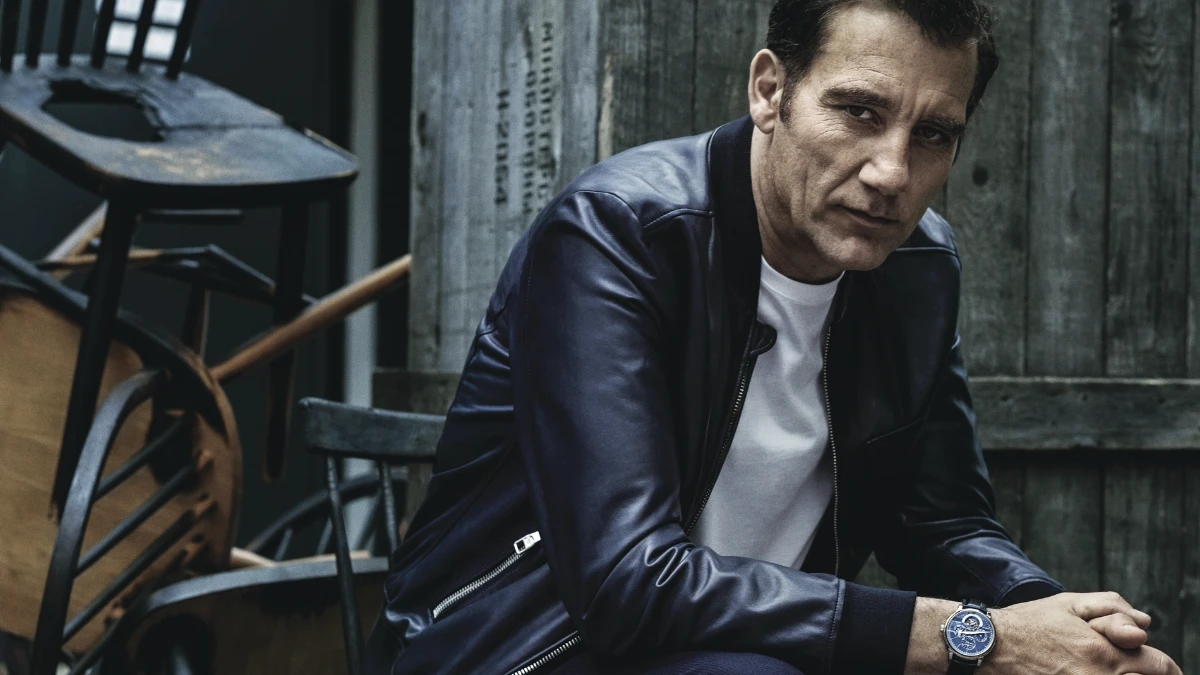 Clive Owen: प्रेरणादायक जीवन गाथा 1 Clive Owen की तस्वीर जो उनके संघर्ष और सफलता की कहानी दर्शाती है, From Humble Beginnings to Hollywood Stardom