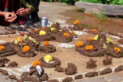 Govardhan Puja 2025 celebration with devotees offering Annakut (mountain of food) to Lord Krishna, depicting the rich Hindu traditions and festive spirit in vibrant colors.