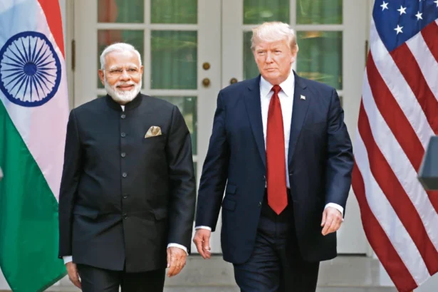 Indian and American flags with trade negotiation imagery, symbolizing the accelerated India-US trade deal talks as the Indian delegation travels to Washington for key discussions.