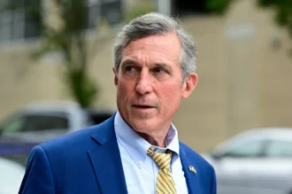 John Carney ki jeevani aur unka birthday special, Hindi aur English mein, AajKyaHai.com par