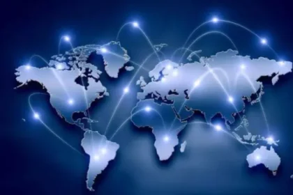 World Statistics Day 2025 infographic showing key data trends and global impact in Hindi and English for AajKyaHai.com readers